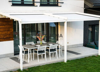 W co można wyposażyć pergole tarasowe? pergola