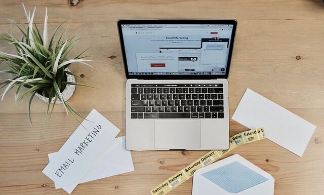 Ile zarabia specjalista ds digital marketingu? Ile zarabia specjalista ds digital marketingu?