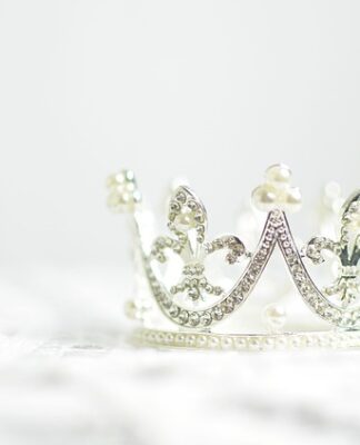 Kto powinien nosić perły?